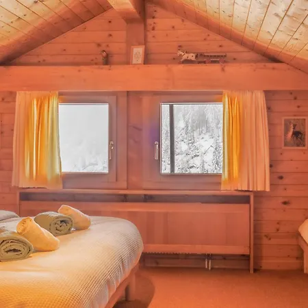 Chalet Le Cyclamen By Interhome