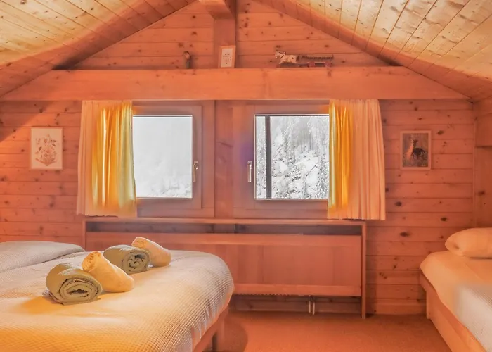 Chalet Le Cyclamen By Interhome