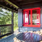 Chalet Le Cyclamen By Interhome
